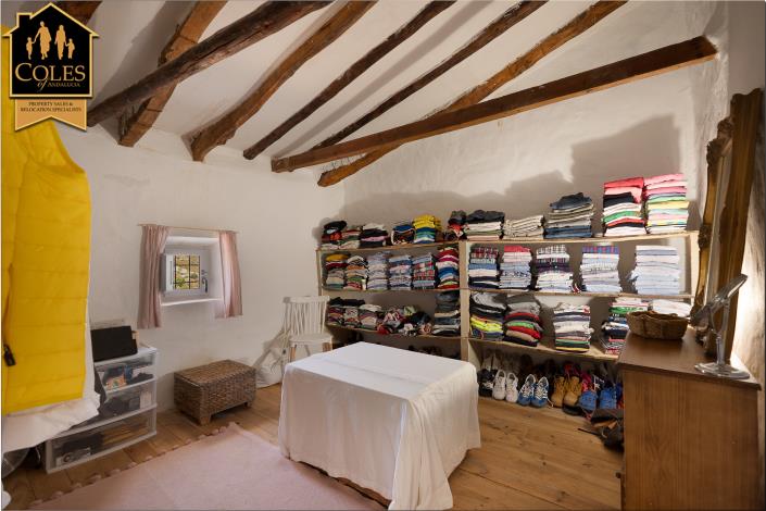 Image No.35-4 Bed Cortijo for sale