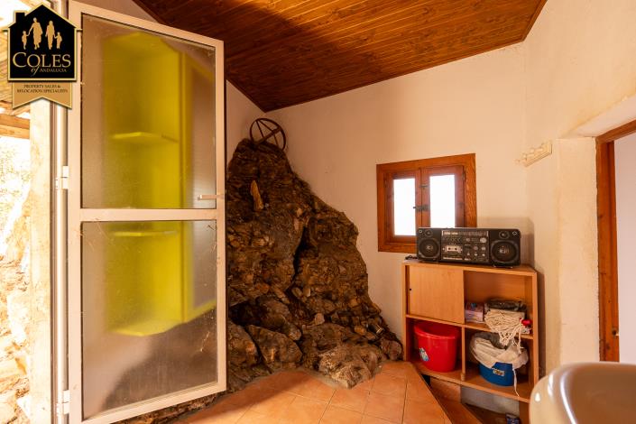 Image No.18-5 Bed Villa / Detached for sale