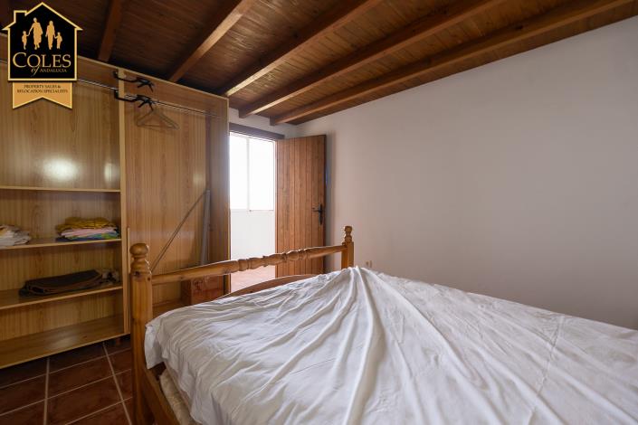 Image No.24-5 Bed Villa / Detached for sale
