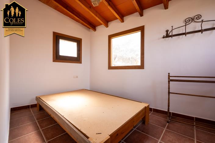 Image No.26-5 Bed Villa / Detached for sale