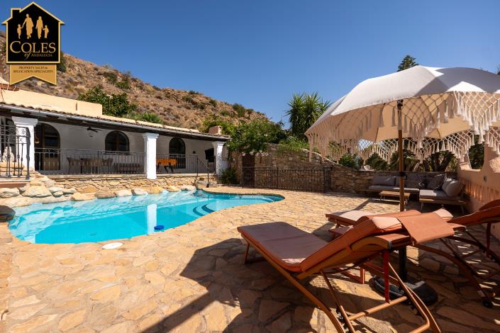 Image No.7-5 Bed Villa / Detached for sale