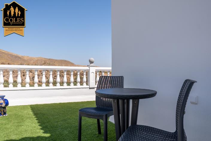 Image No.36-2 Bed Villa / Detached for sale