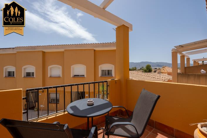 Image No.19-3 Bed Townhouse for sale
