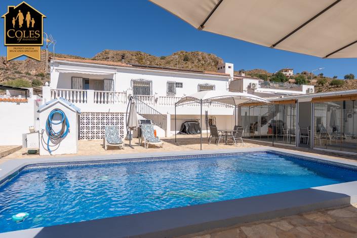 Image No.5-6 Bed Villa / Detached for sale