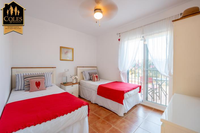 Image No.17-2 Bed Apartment for sale