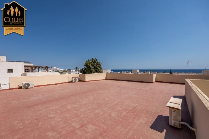 Image No.11-5 Bed Villa / Detached for sale