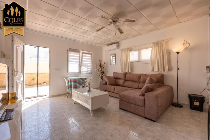 Image No.18-5 Bed Villa / Detached for sale