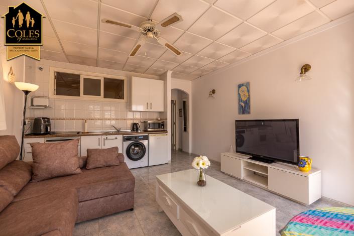 Image No.19-5 Bed Villa / Detached for sale
