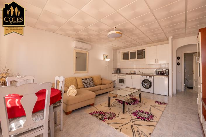 Image No.23-5 Bed Villa / Detached for sale