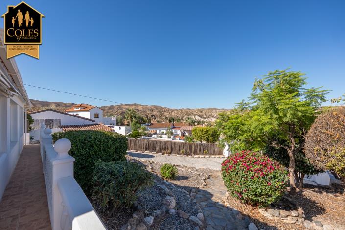 Image No.11-4 Bed Villa / Detached for sale