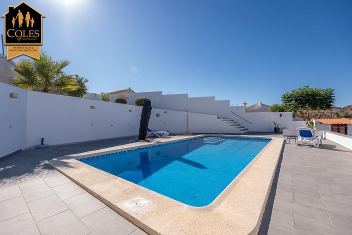 Image No.40-4 Bed Villa / Detached for sale
