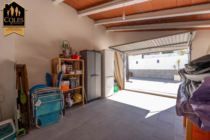 Image No.49-4 Bed Villa / Detached for sale