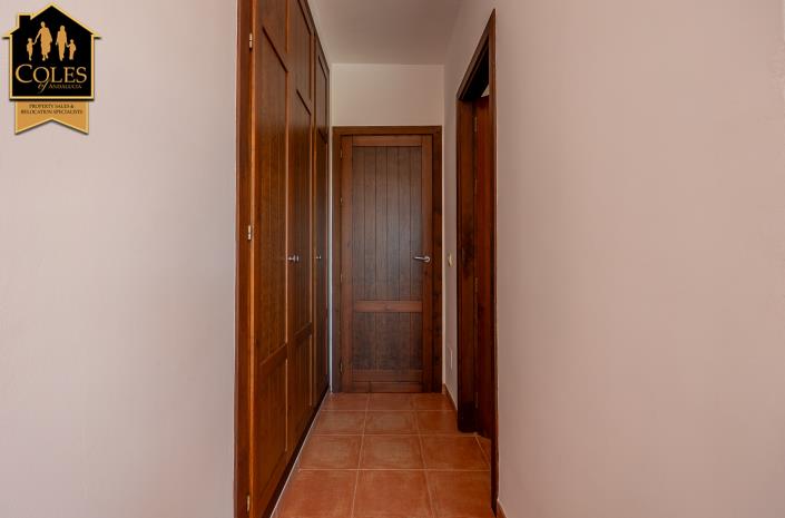 Image No.17-3 Bed Apartment for sale