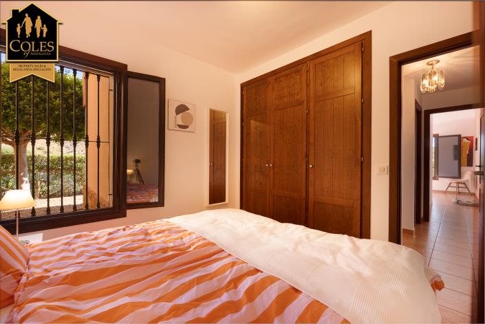 Image No.23-3 Bed Apartment for sale