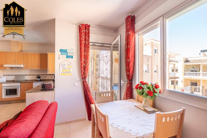 Image No.8-2 Bed Apartment for sale