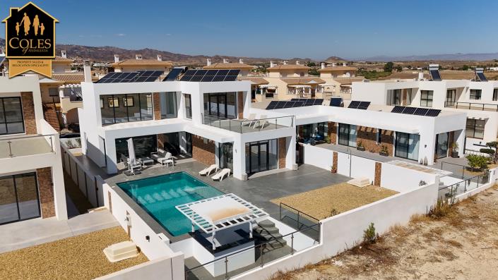 Image No.15-3 Bed Villa / Detached for sale