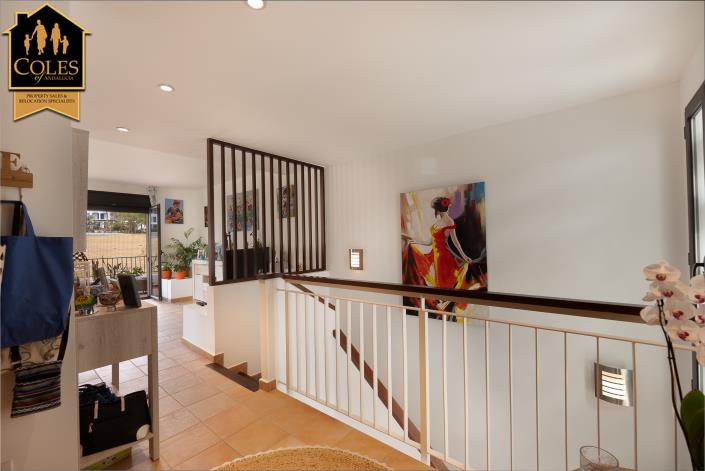 Image No.17-2 Bed Townhouse for sale