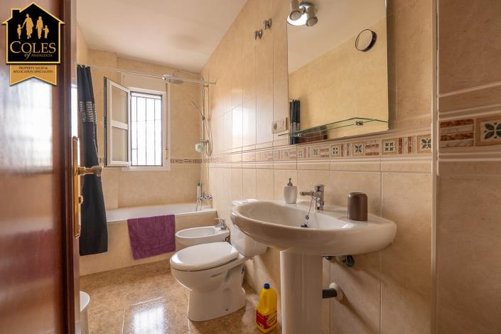 Image No.11-2 Bed Apartment for sale
