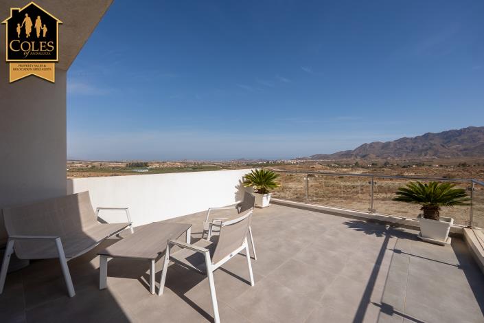 Image No.23-3 Bed Villa / Detached for sale
