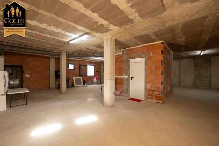 Image No.36-3 Bed Villa / Detached for sale