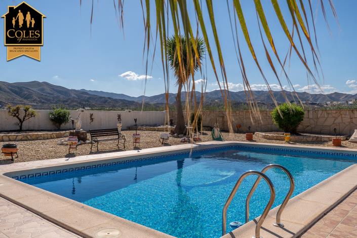 Image No.4-2 Bed Villa / Detached for sale