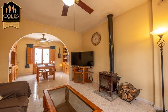 Image No.12-2 Bed Villa / Detached for sale