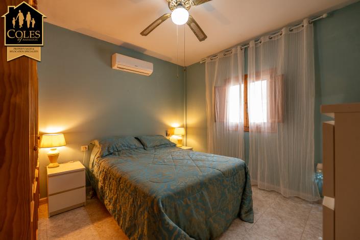 Image No.23-2 Bed Villa / Detached for sale