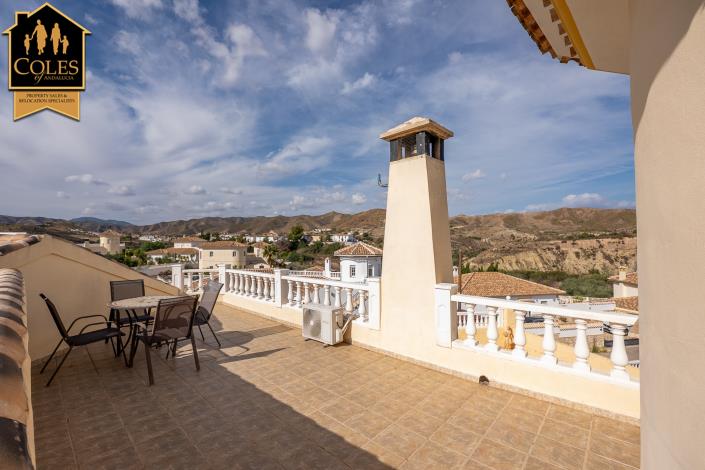 Image No.39-3 Bed Villa / Detached for sale