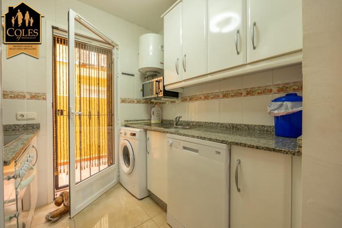 Image No.8-2 Bed Apartment for sale