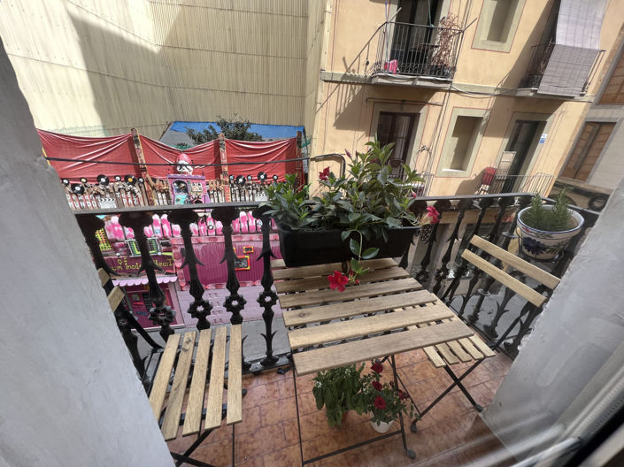 Image No.31-2 Bed Property for sale