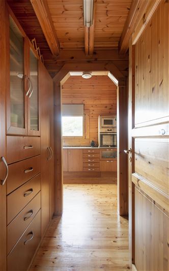 Image No.21-7 Bed Property for sale