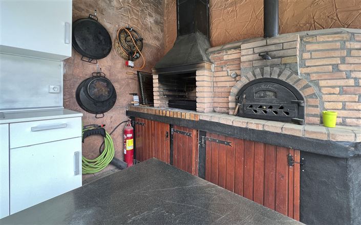 Image No.42-7 Bed Property for sale