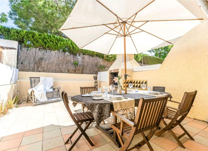 Image No.6-3 Bed Property for sale