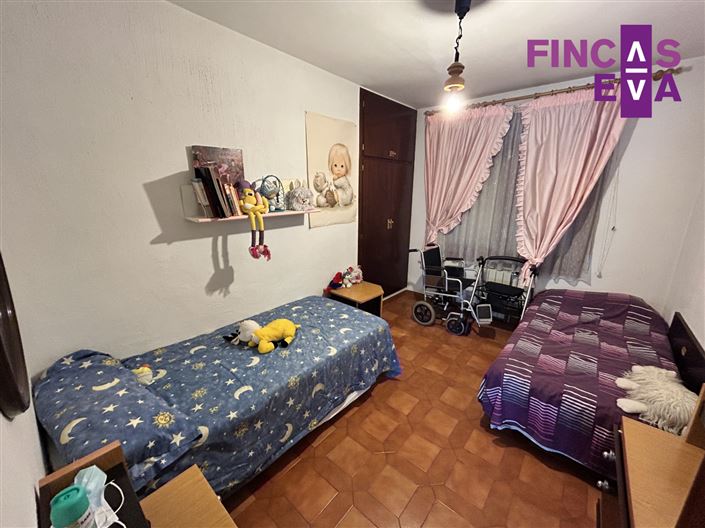 Image No.21-4 Bed Property for sale