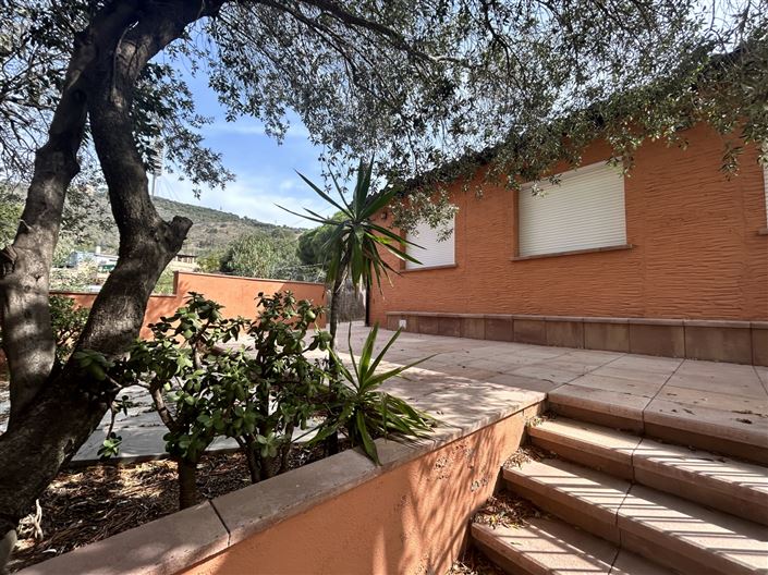 Image No.16-3 Bed Property for sale