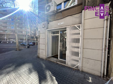 1 - Barcelona, Property