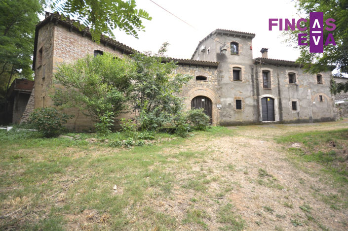 Image No.38-6 Bed Property for sale