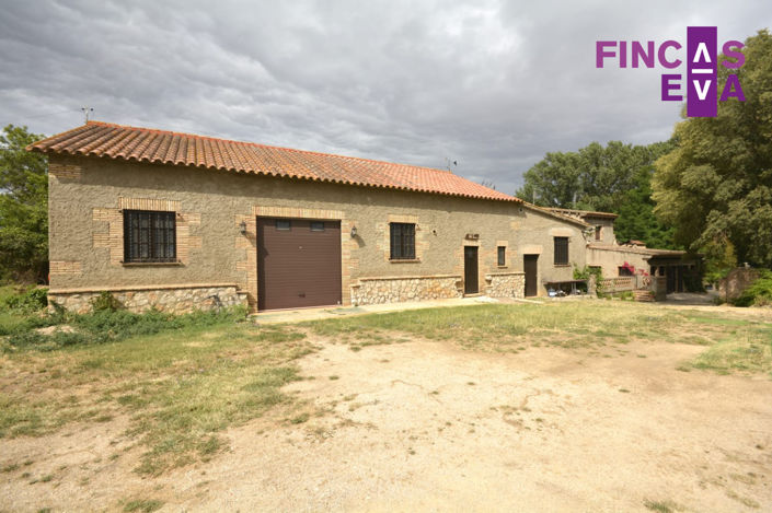 Image No.41-6 Bed Property for sale