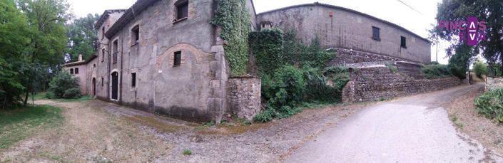 Image No.44-6 Bed Property for sale