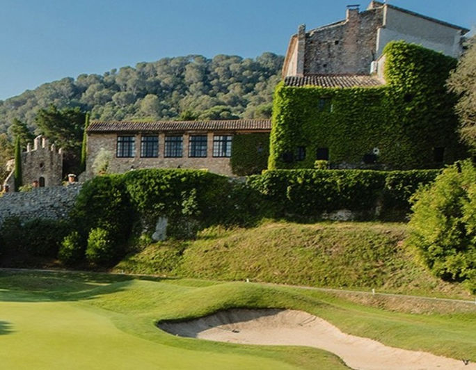 Image No.23-4 Bed Property for sale