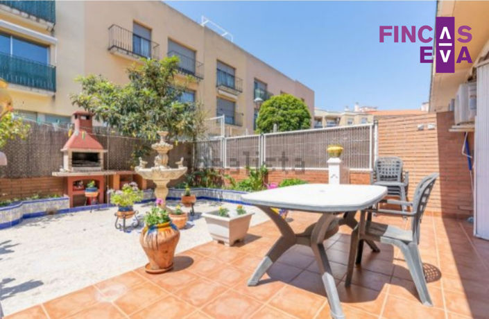 Image No.4-3 Bed Property for sale