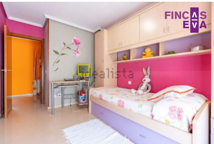 Image No.44-3 Bed Property for sale