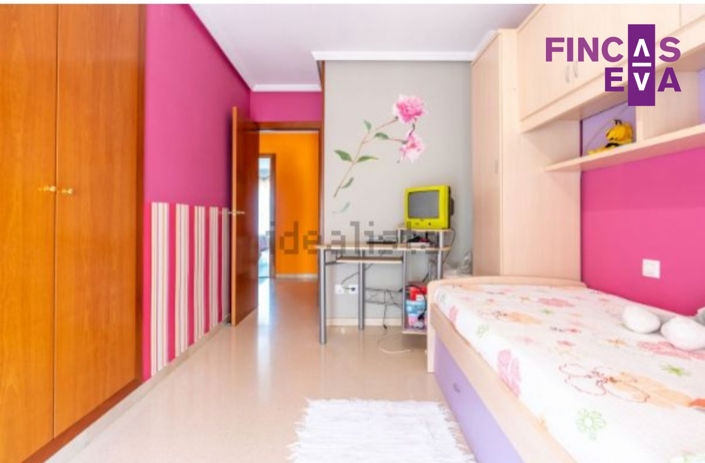 Image No.46-3 Bed Property for sale