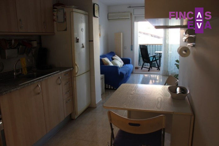 Image No.17-1 Bed Property for sale