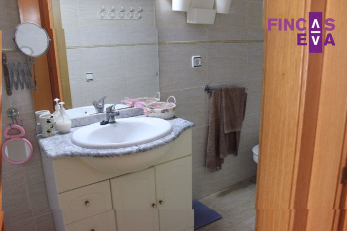 Image No.7-1 Bed Property for sale