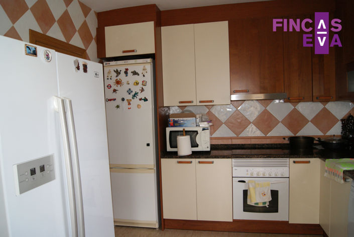 Image No.13-5 Bed Property for sale