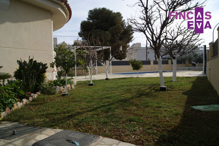 Image No.3-5 Bed Property for sale