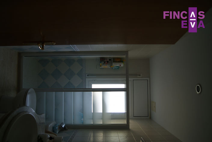 Image No.31-5 Bed Property for sale