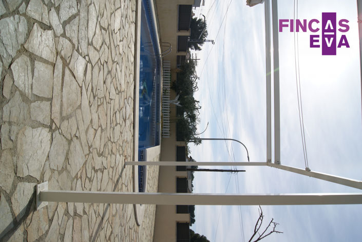 Image No.5-5 Bed Property for sale