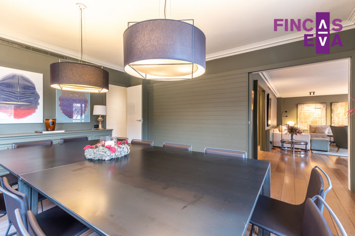 Image No.11-6 Bed Property for sale